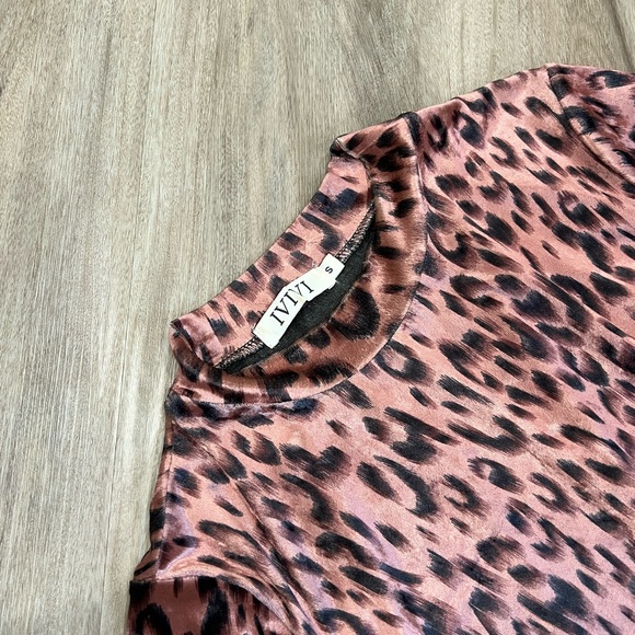 Leopard print high neck bodycon mini dress velvet - Picture 2 of 5